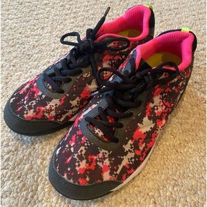 Zumba shoes size 8
